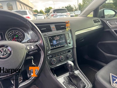 2017 Volkswagen Golf Alltrack TSI S 4Motion