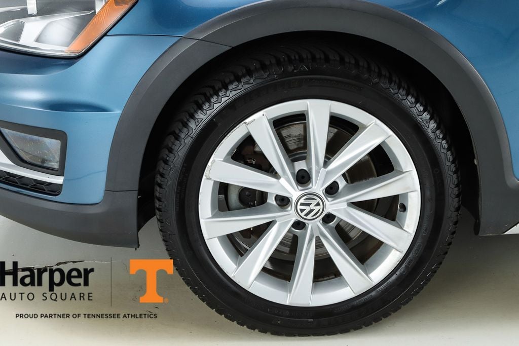 2017 Volkswagen Golf Alltrack TSI S 4Motion