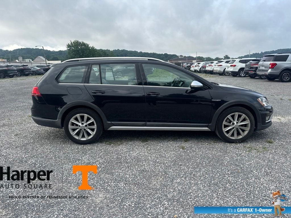 2017 Volkswagen Golf Alltrack 4Motion