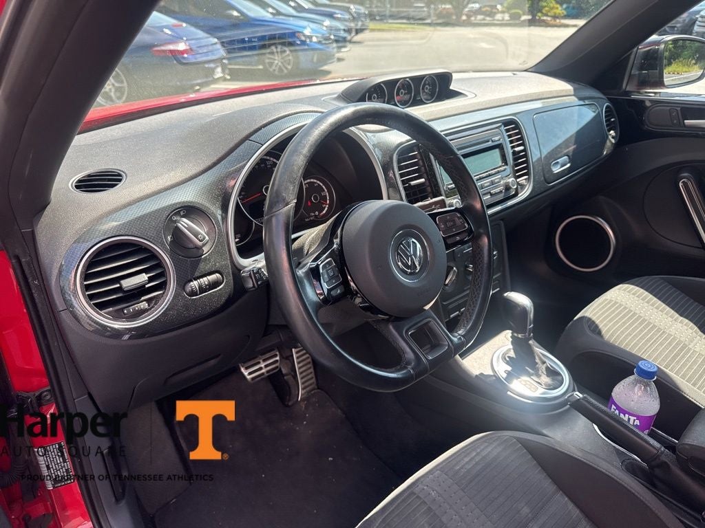 2014 Volkswagen Beetle 2.0T R-Line