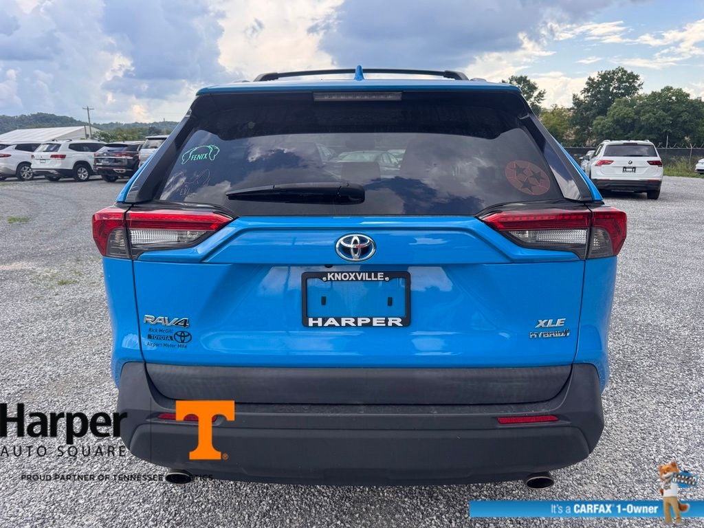 2021 Toyota RAV4 Hybrid XLE