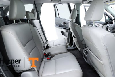 2017 Honda Pilot EX-L w/Rear Entertainment System