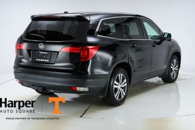 2017 Honda Pilot EX-L w/Rear Entertainment System