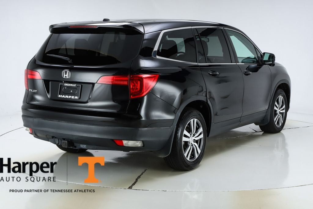 2017 Honda Pilot EX-L w/Rear Entertainment System