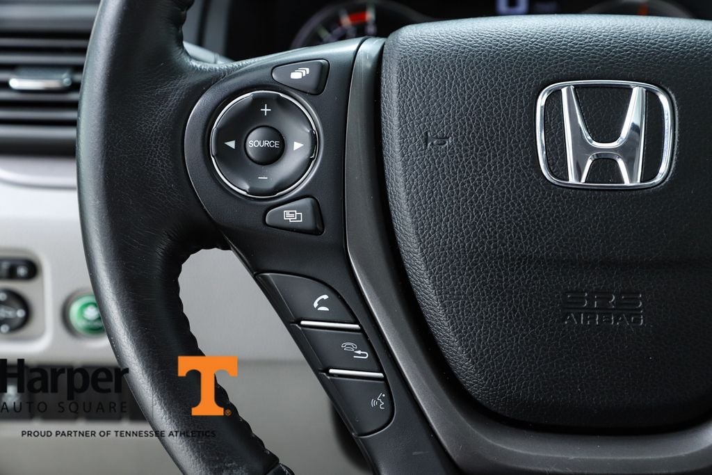 2017 Honda Pilot EX-L w/Rear Entertainment System