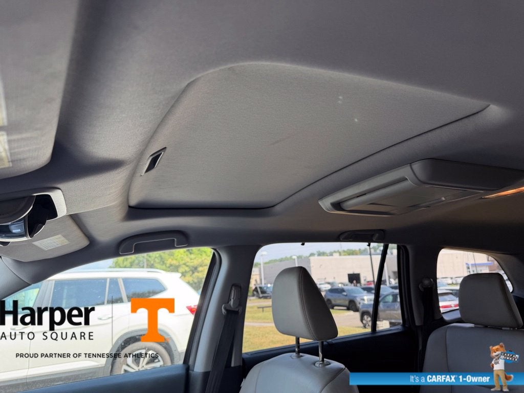 2016 Honda Pilot EX-L w/Rear Entertainment System