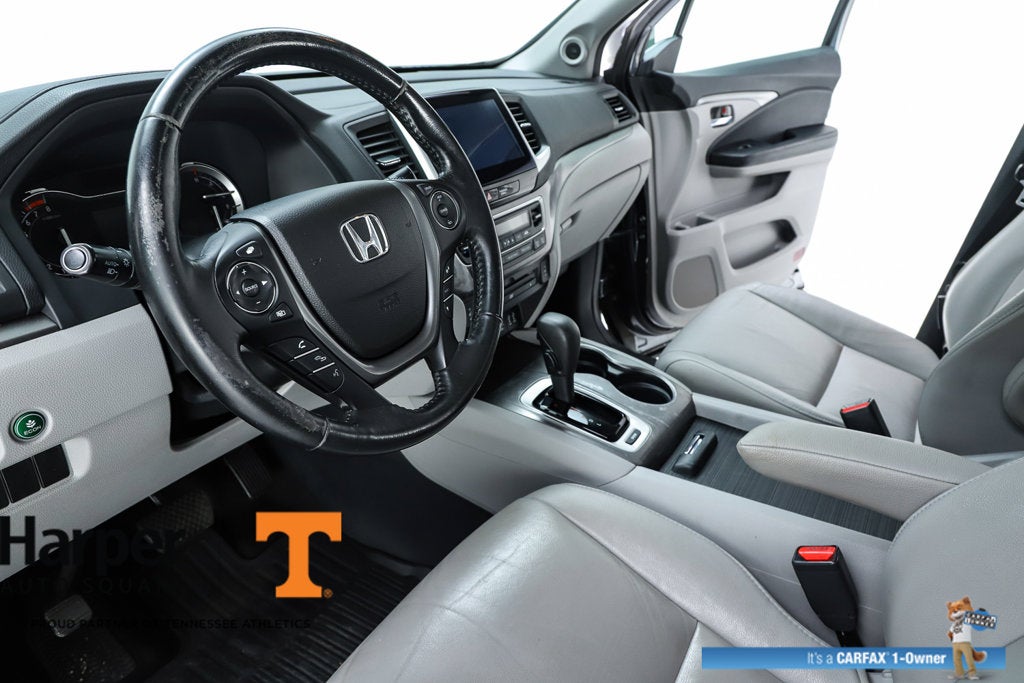 2016 Honda Pilot EX-L w/Rear Entertainment System