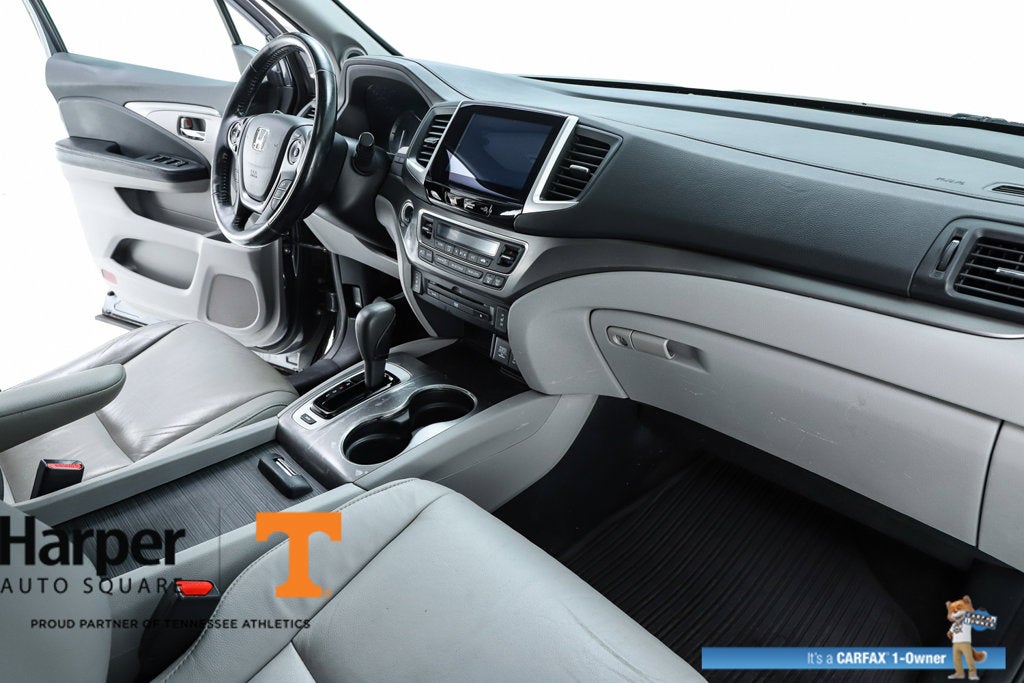 2016 Honda Pilot EX-L w/Rear Entertainment System