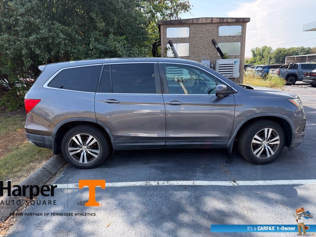 2016 Honda Pilot EX-L w/Rear Entertainment System