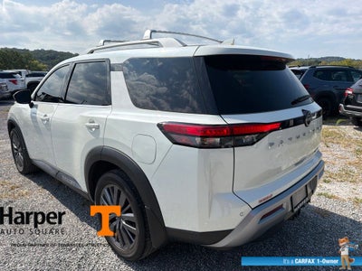 2023 Nissan Pathfinder SL