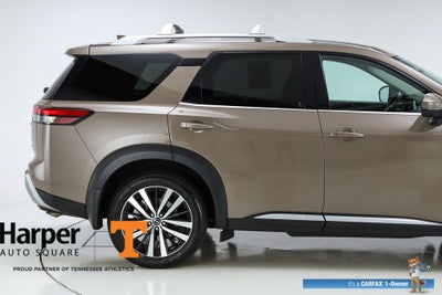 2024 Nissan Pathfinder Platinum