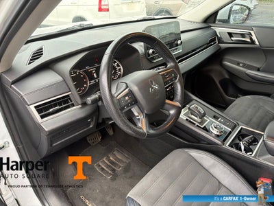 2022 Mitsubishi Outlander SE