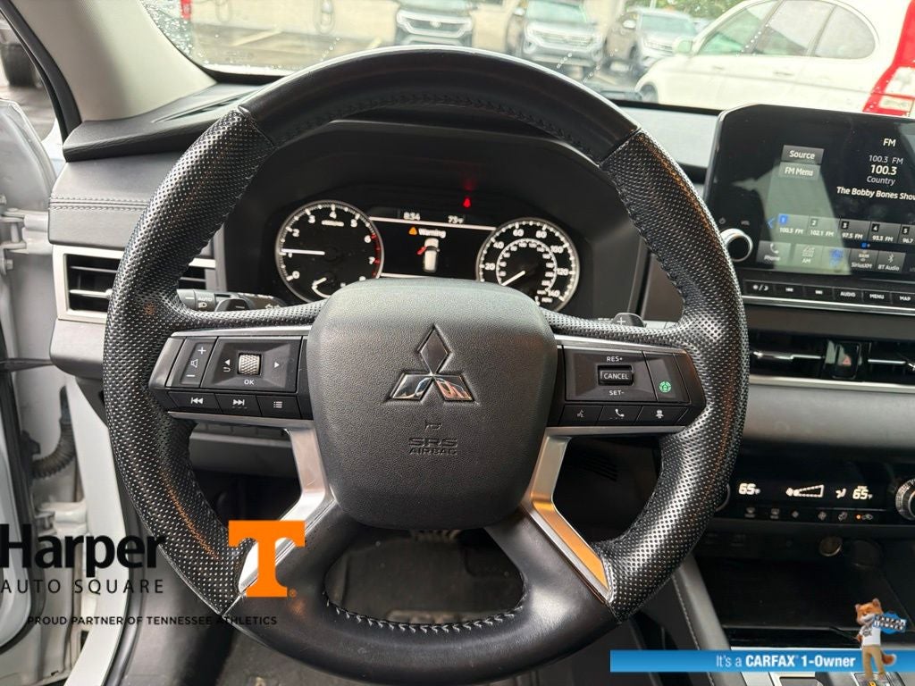 2022 Mitsubishi Outlander SE
