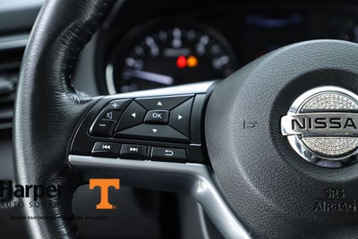 2017 Nissan Rogue Sport SV