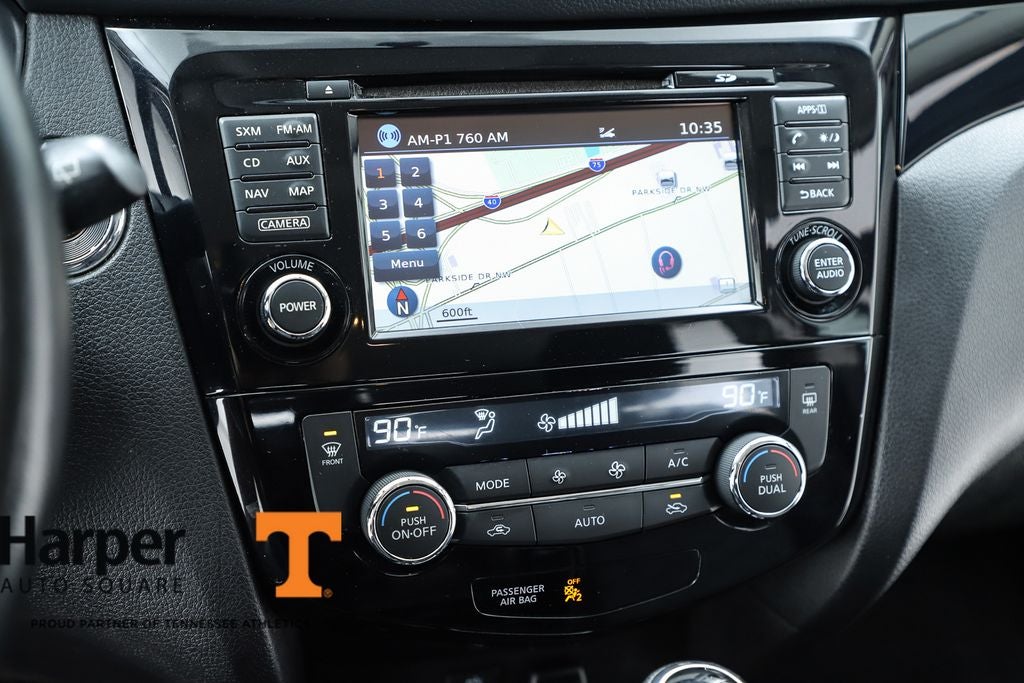 2017 Nissan Rogue Sport SV