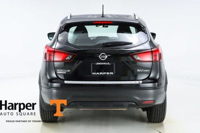 2017 Nissan Rogue Sport SV