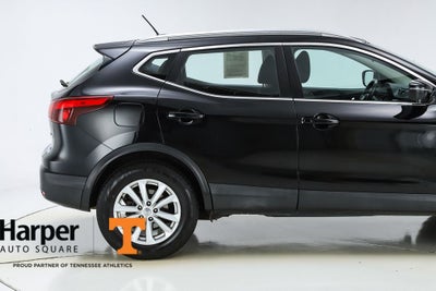 2017 Nissan Rogue Sport SV