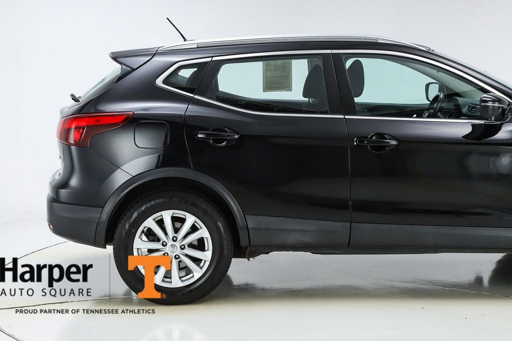 2017 Nissan Rogue Sport SV