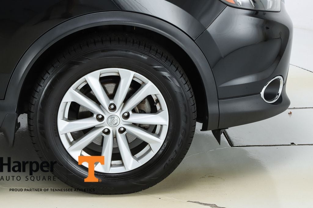 2017 Nissan Rogue Sport SV