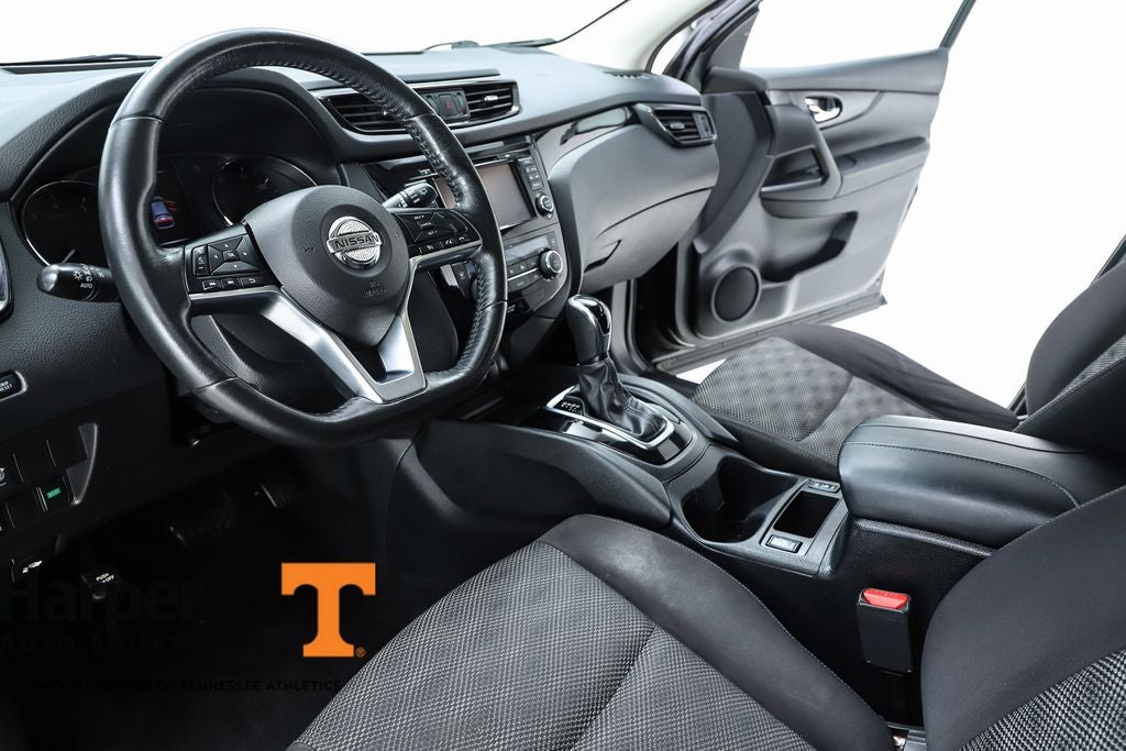 2017 Nissan Rogue Sport SV