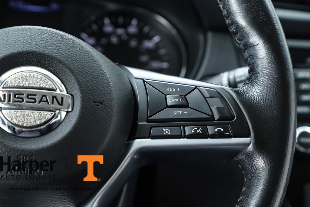 2017 Nissan Rogue Sport SV