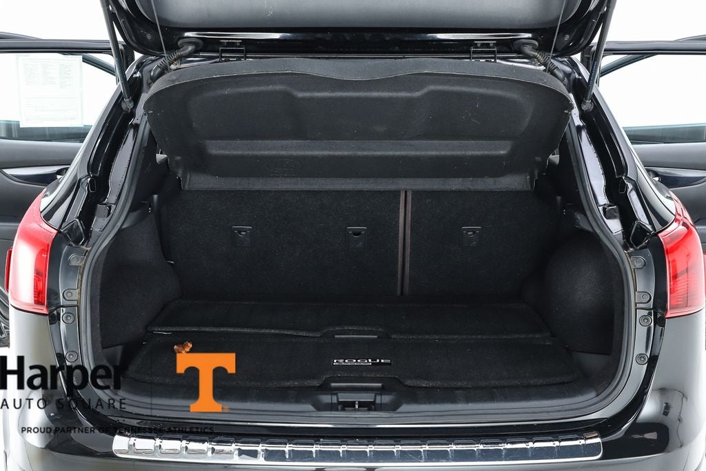 2017 Nissan Rogue Sport SV