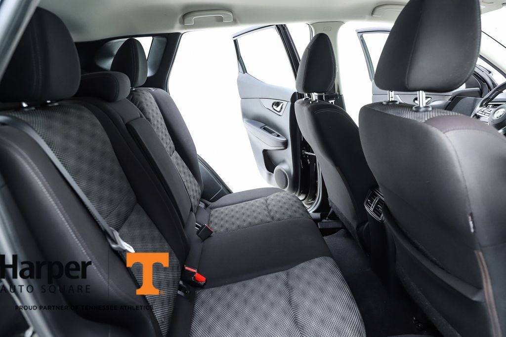 2017 Nissan Rogue Sport SV