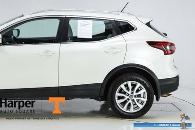 2020 Nissan Rogue Sport SV