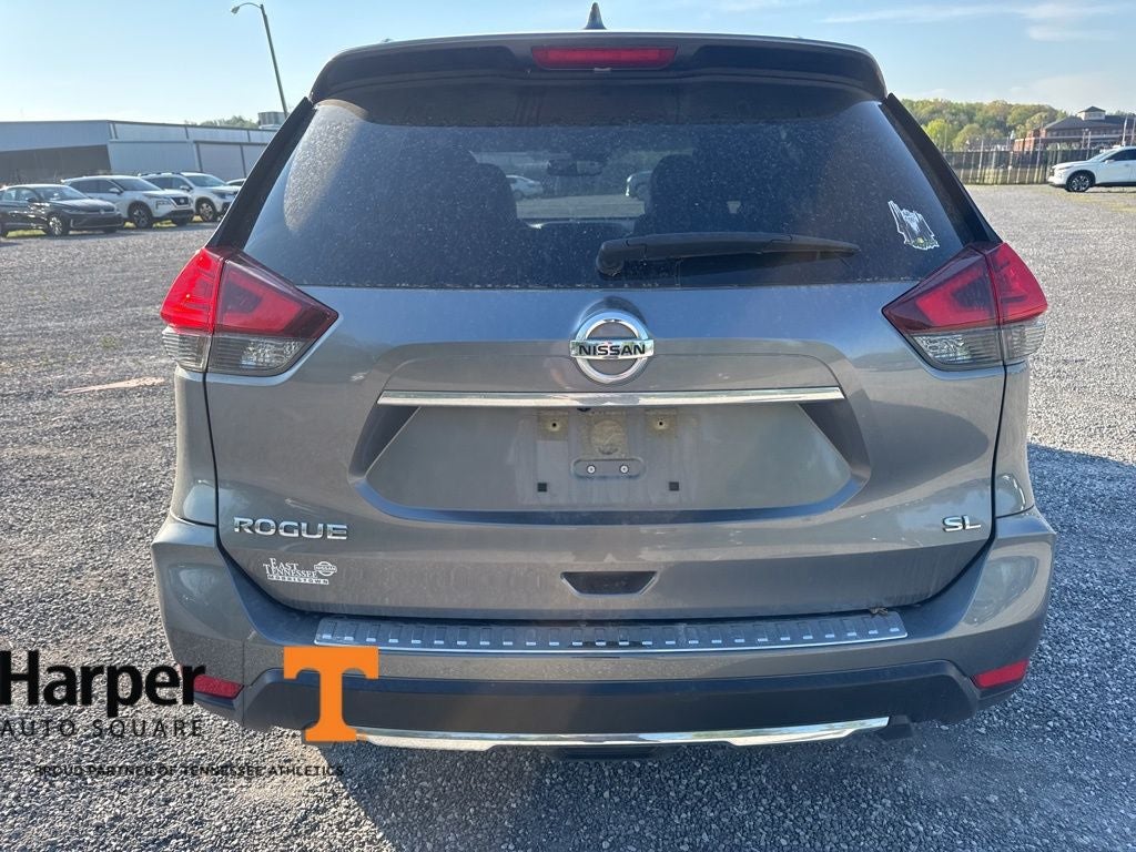 2017 Nissan Rogue SL
