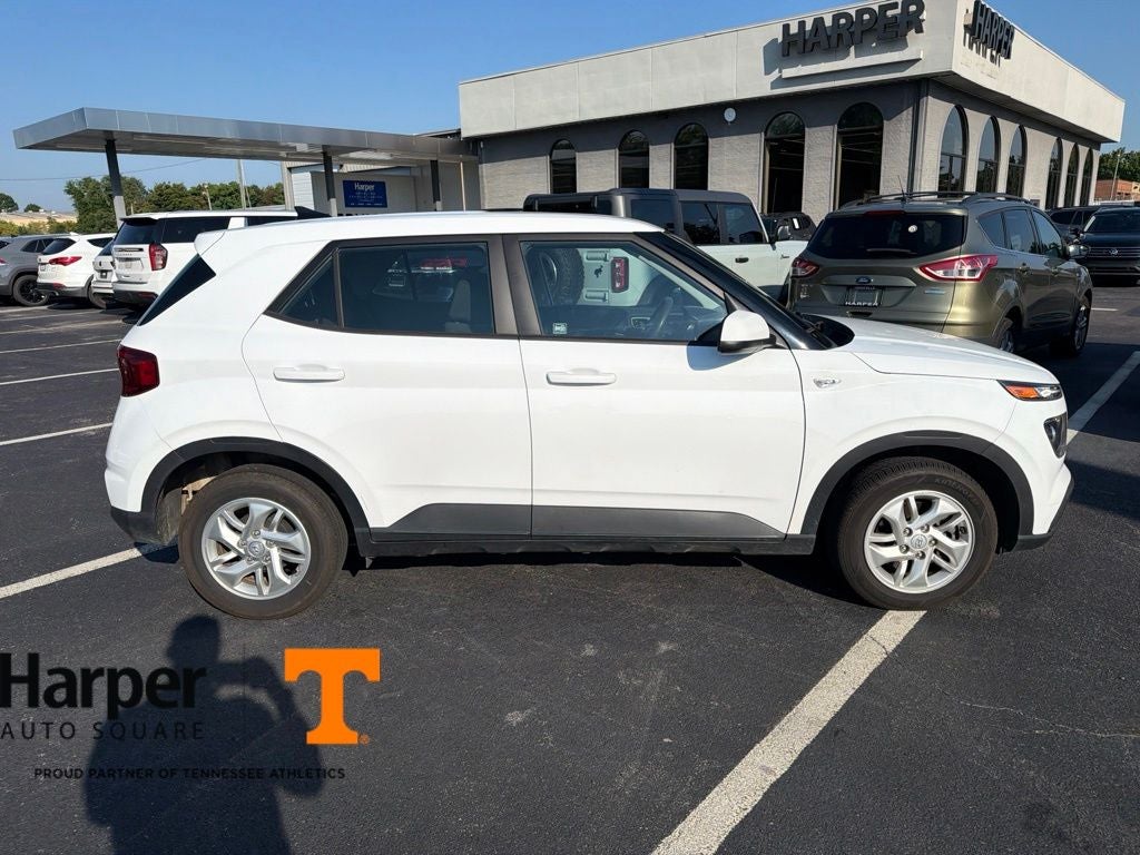 2021 Hyundai Venue SE