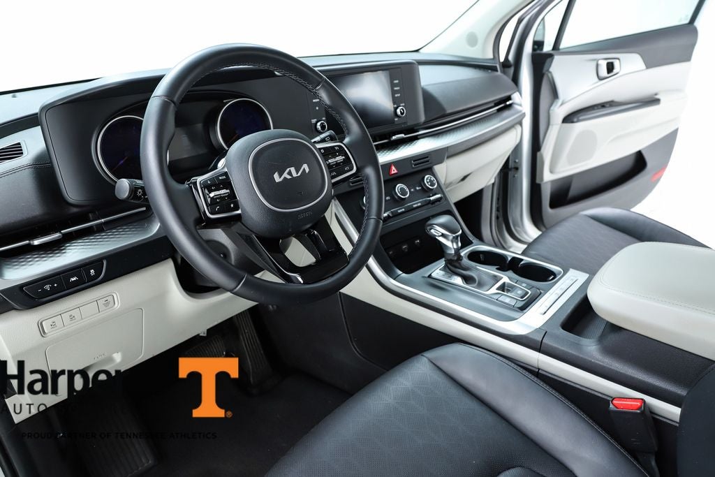 2022 Kia Carnival LXS