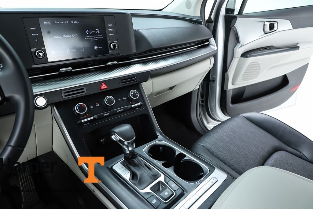 2022 Kia Carnival LXS