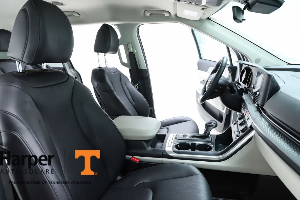 2022 Kia Carnival LXS