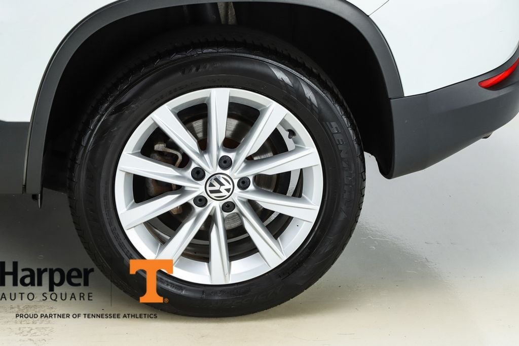 2017 Volkswagen Tiguan Limited 2.0T S 4Motion