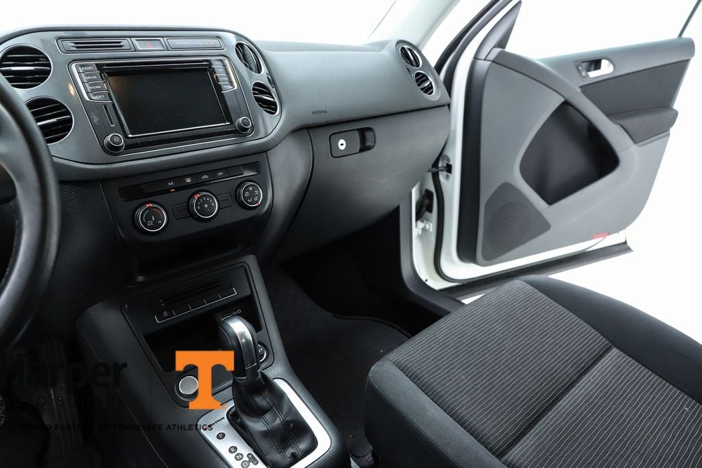 2017 Volkswagen Tiguan Limited 2.0T S 4Motion