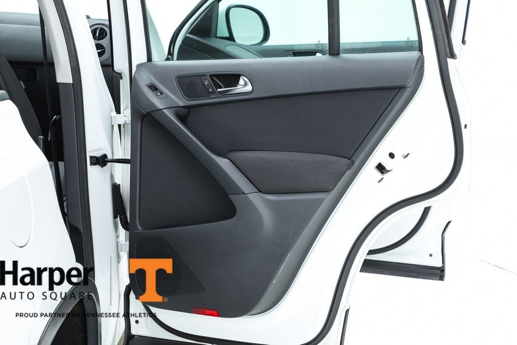 2017 Volkswagen Tiguan Limited 2.0T S 4Motion