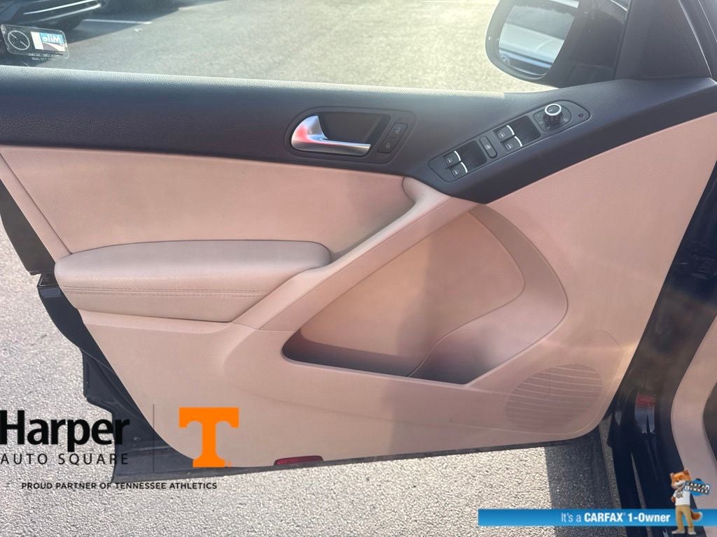 2012 Volkswagen Tiguan SE 4Motion