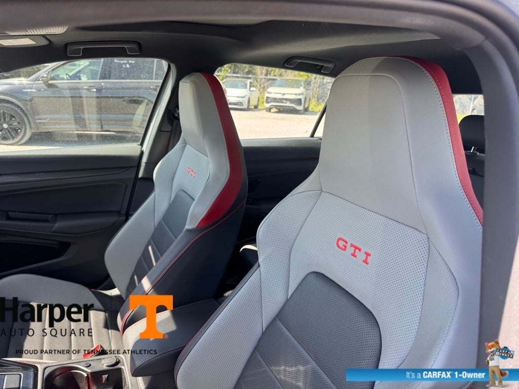 2024 Volkswagen Golf GTI SE