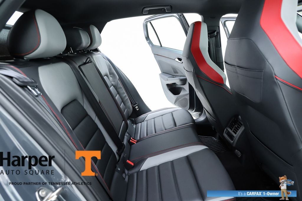 2024 Volkswagen Golf GTI SE