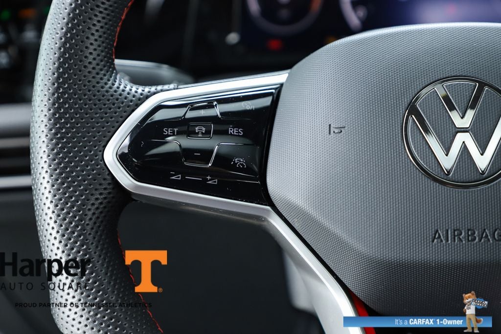 2024 Volkswagen Golf GTI SE