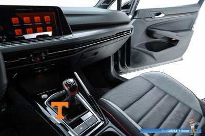 2024 Volkswagen Golf GTI SE