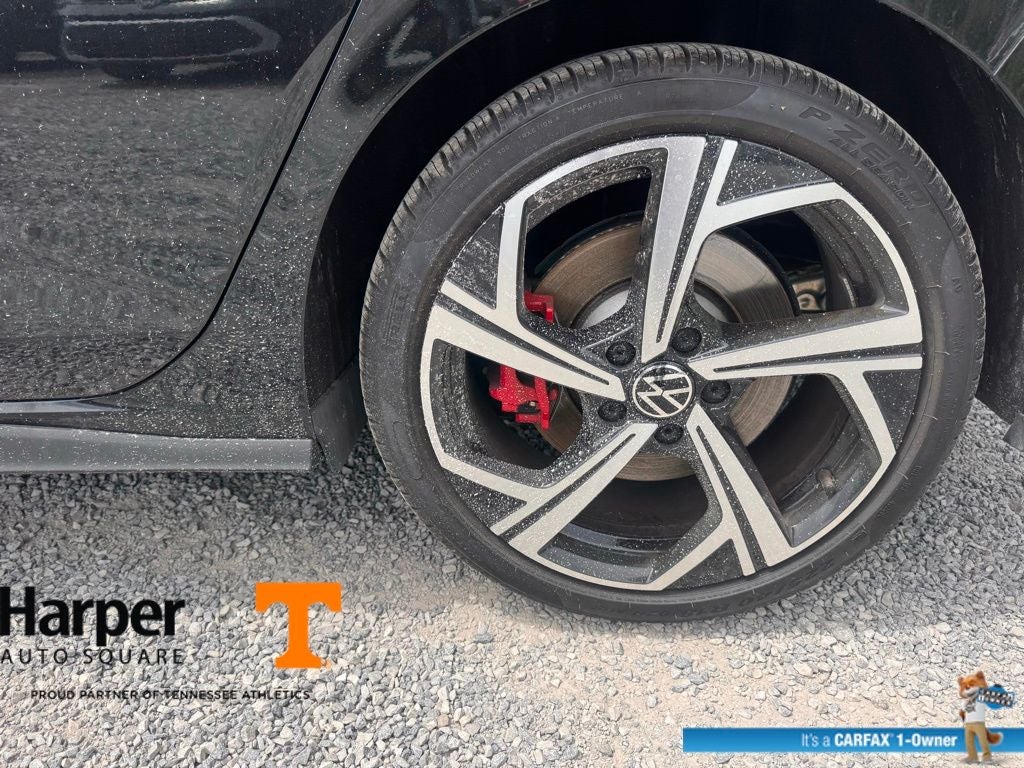 2025 Volkswagen Golf GTI 2.0T SE