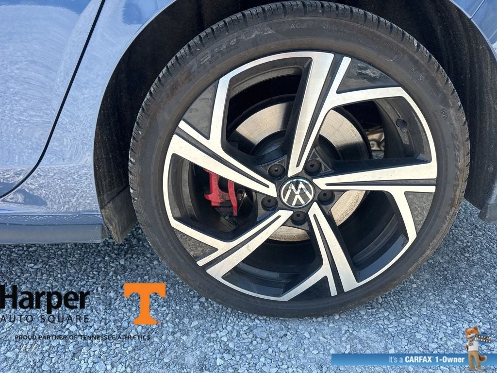 2025 Volkswagen Golf GTI 2.0T SE