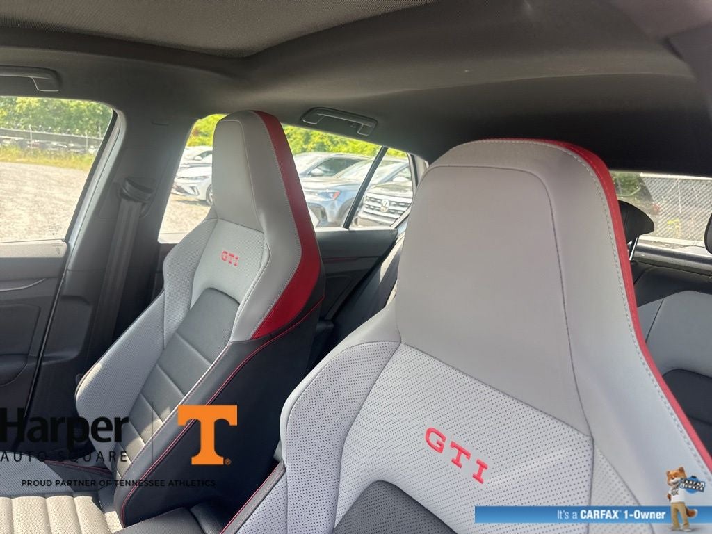2025 Volkswagen Golf GTI 2.0T SE