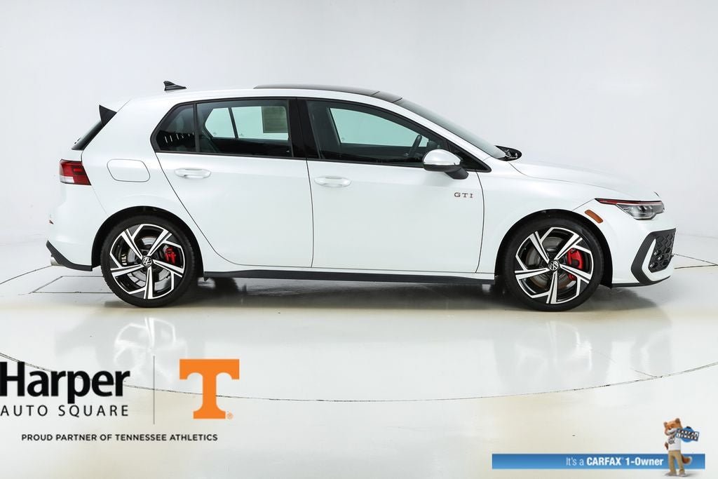 2025 Volkswagen Golf GTI 2.0T SE