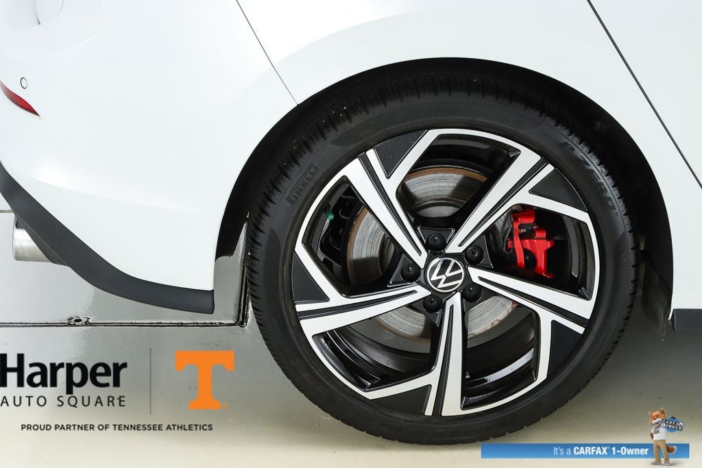 2025 Volkswagen Golf GTI 2.0T SE