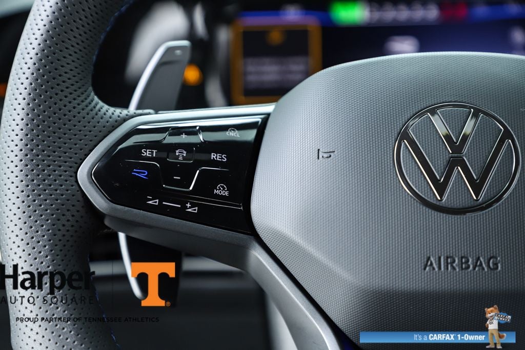 2025 Volkswagen Golf R 2.0T