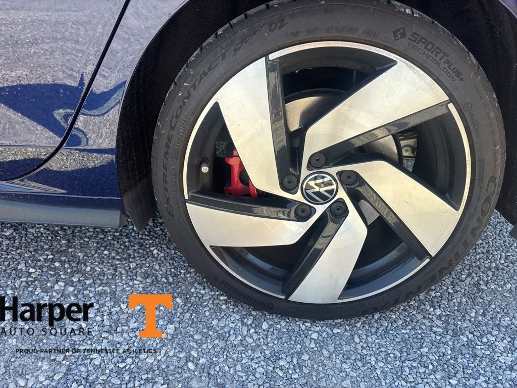 2022 Volkswagen Golf GTI 2.0T SE
