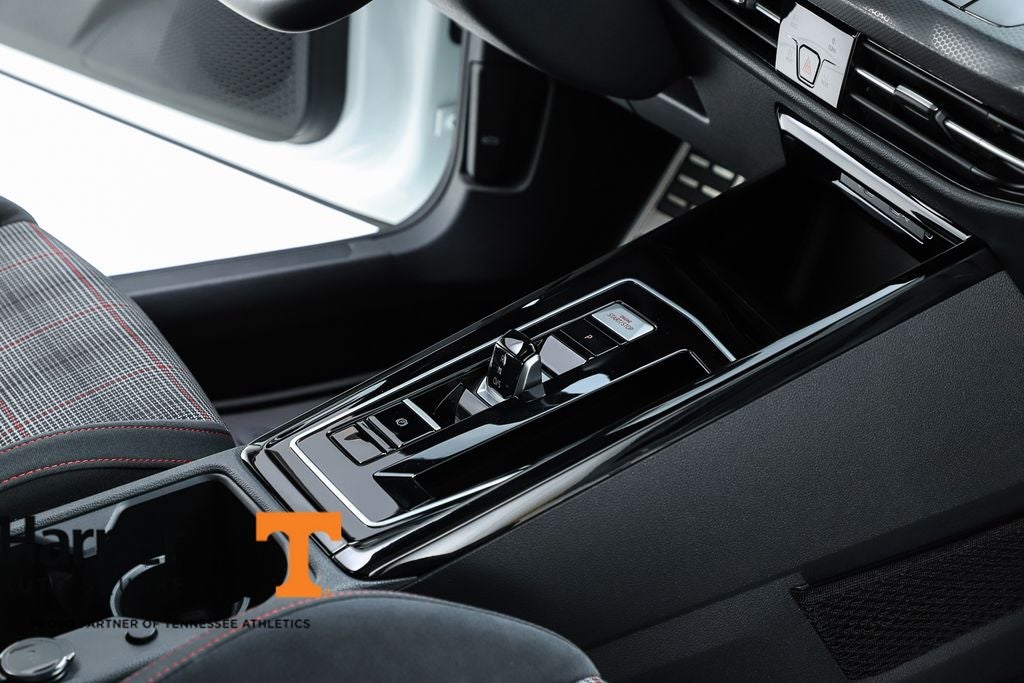 2023 Volkswagen Golf GTI 2.0T SE
