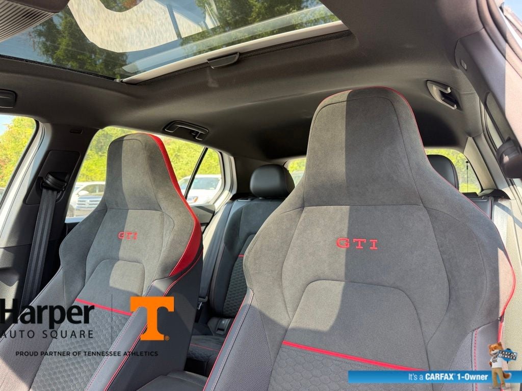 2025 Volkswagen Golf GTI 2.0T SE